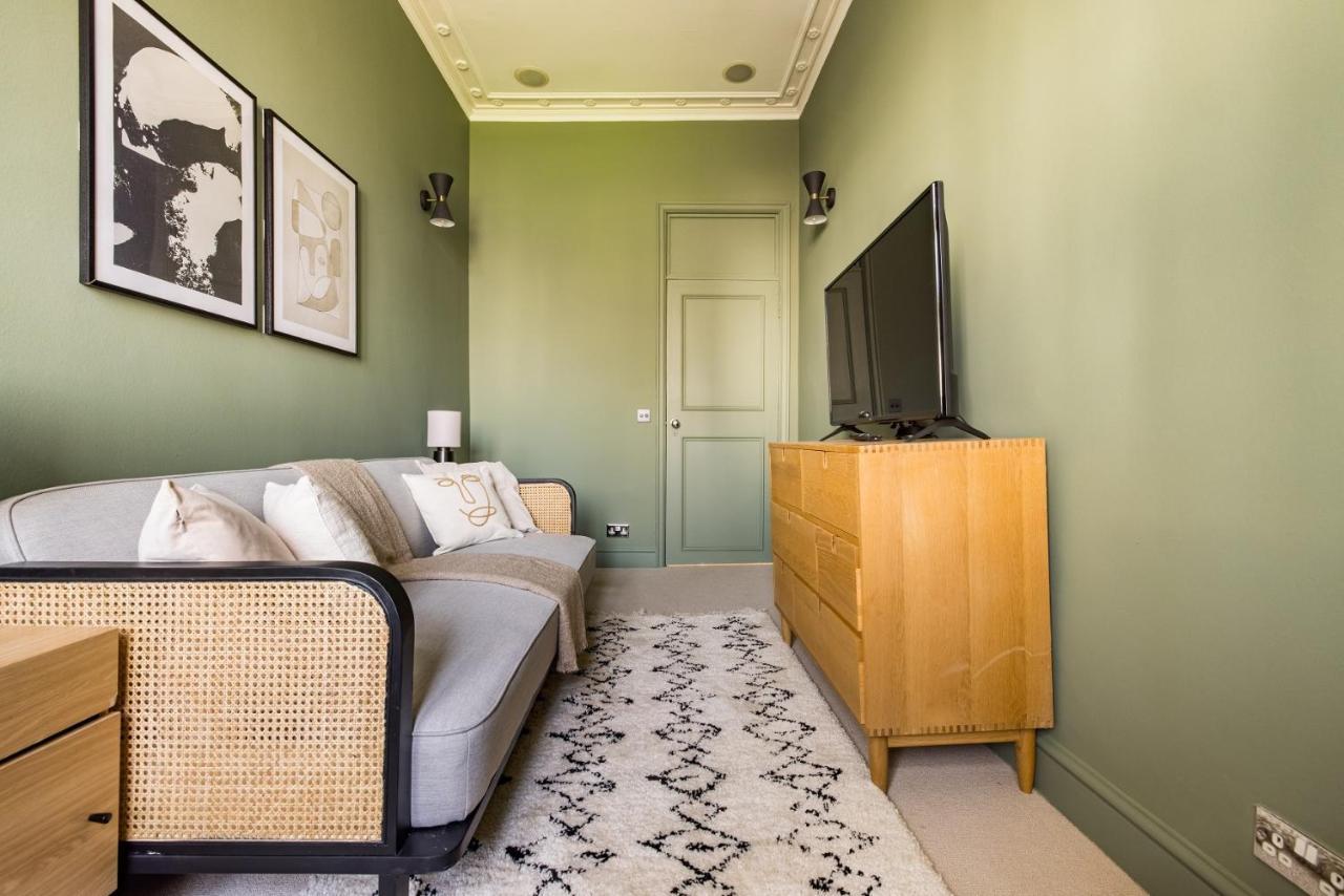 Apartmán The Sussex Garden Retreat - Elegant 2Bdr Flat Londýn Exteriér fotografie