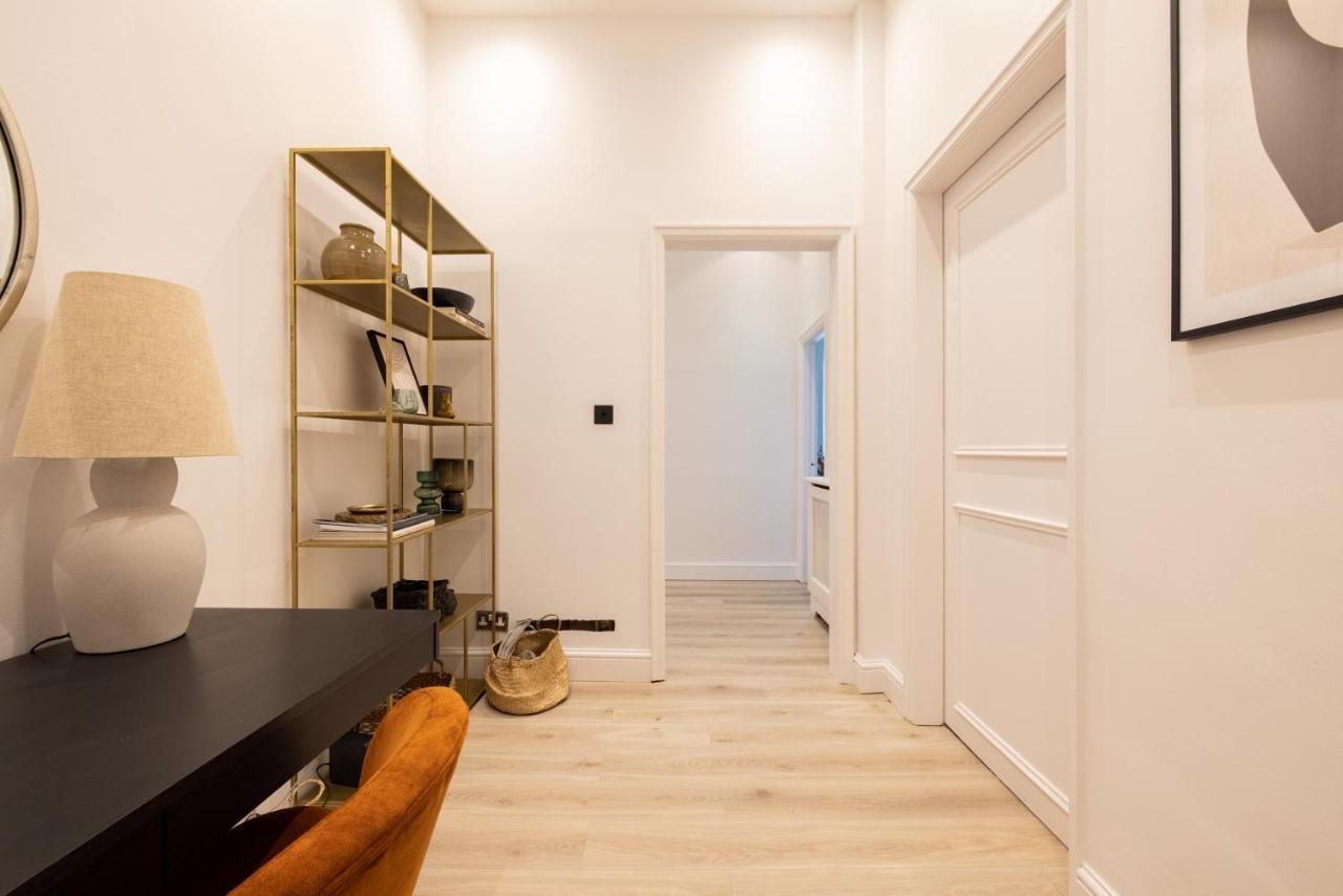 Apartmán The Sussex Garden Retreat - Elegant 2Bdr Flat Londýn Exteriér fotografie